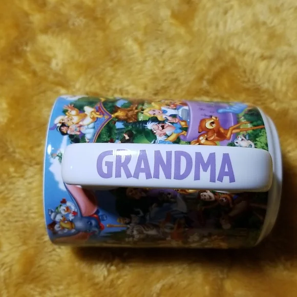 Disney coffee cup, Grandma - Picture 5 of 5